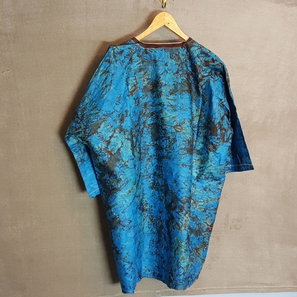 African Dress Shirt - Picture 3 of 3